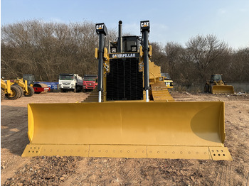 بلدوزر CATERPILLAR D8R