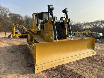 بلدوزر CATERPILLAR D8R: صورة 2