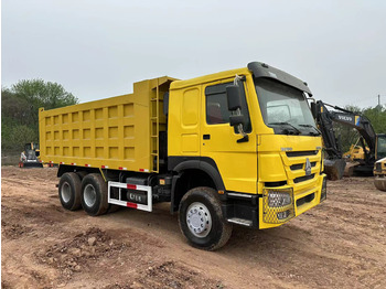 تأجير SINOTRUK HOWO 371 Dump Truck SINOTRUK HOWO 371 Dump Truck: صورة 1