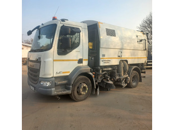 سياره كنس شوارع DAF LF 220