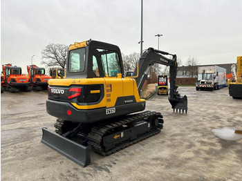 حفار زاحف Volvo EC55D: صورة 4