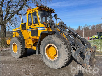 اللودر بعجل VOLVO L90