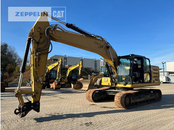 حفار زاحف CATERPILLAR 323