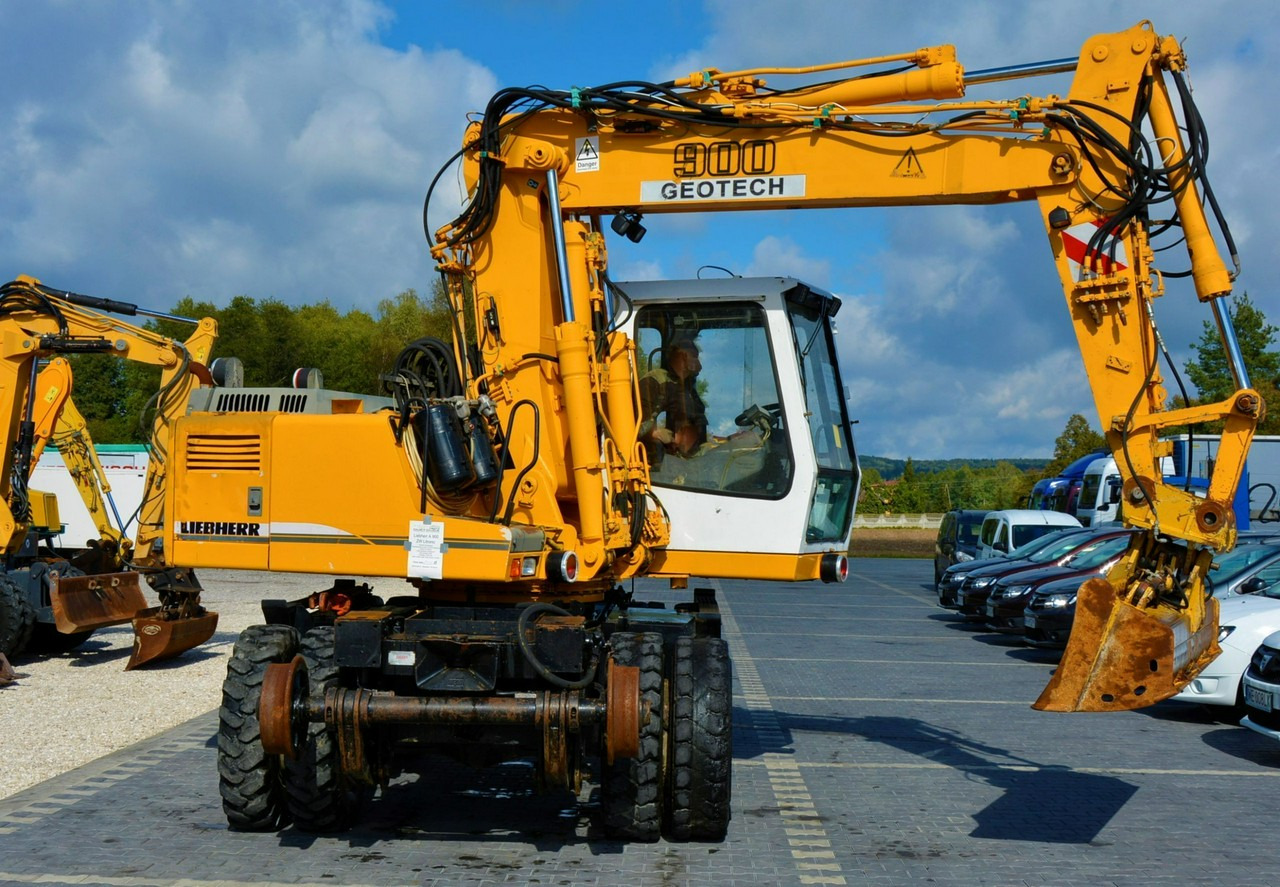 حفار ذو عجلات Liebherr A 900 ZW Litronic Koparka + Kolej: صورة 8