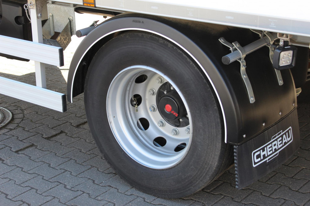 نصف مقطورة للتبريد Chereau Einachs-Auflieger CV 1550 Strom 2,65h Neuwertig: صورة 6