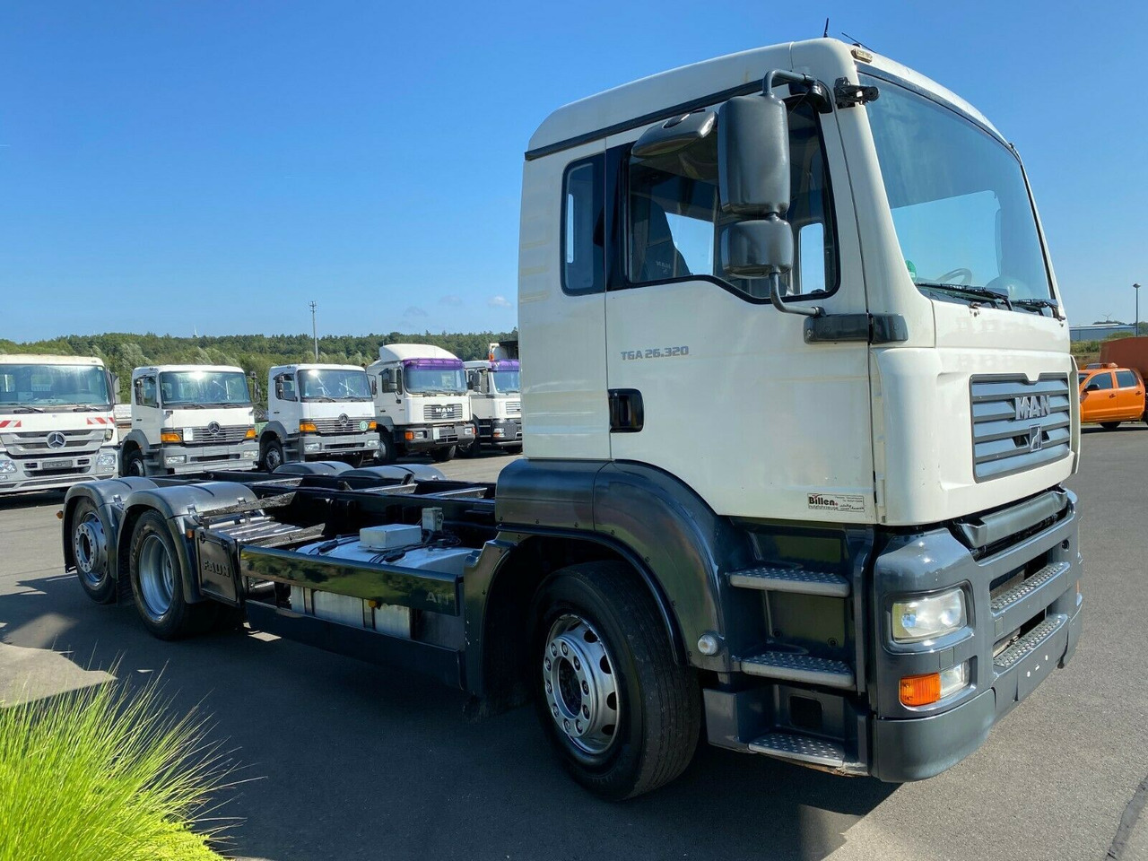 شاحنة بهيكل معدني للمقصورة MAN 26.320 TGA 6x2 MAN 26.320 TGA 6x2: صورة 8 شاحنة بهيكل معدني للمقصورة MAN 26.320 TGA 6x2 MAN 26.320 TGA 6x2: صورة 8