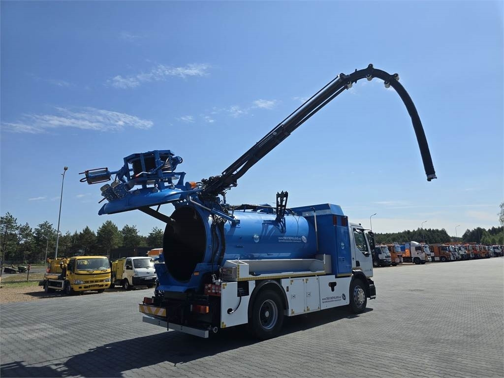 فراغ شاحنة Renault 4x2 WUKO RIVARD for collecting liquid waste: صورة 29