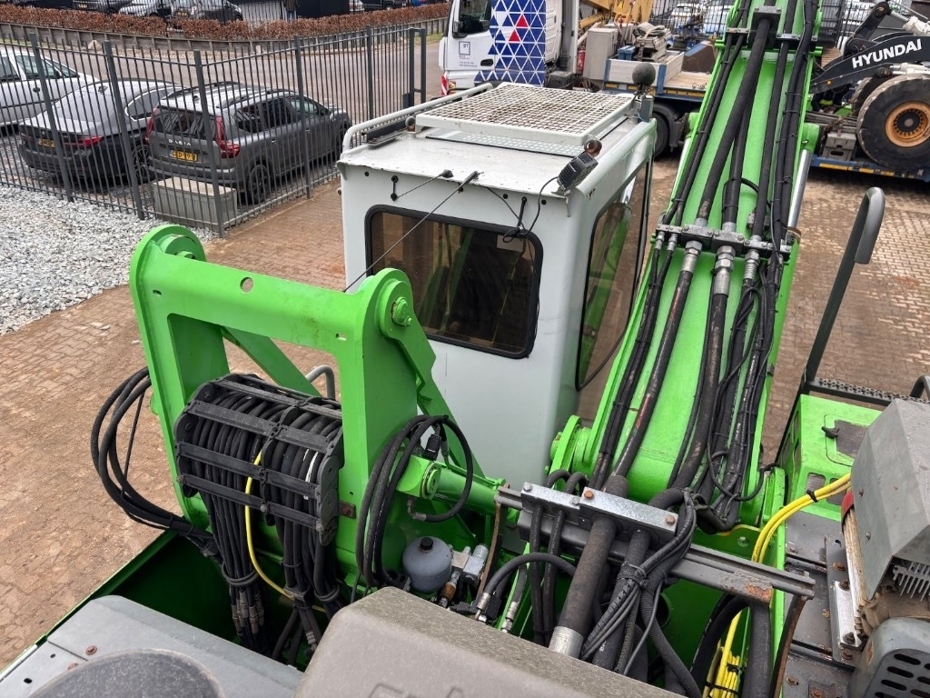 آلة التعامل مع النفايات Sennebogen 825 -- 825M -- 13kva Generator: صورة 45