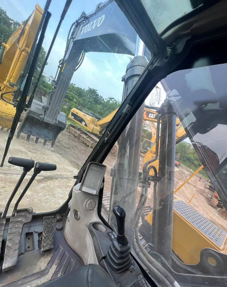 حفار زاحف VOLVO EC 480 D: صورة 11