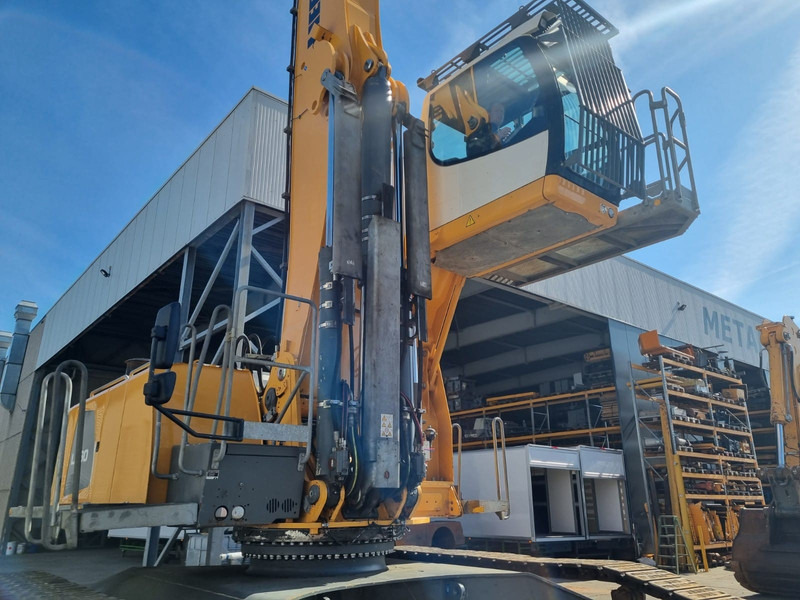 آلات الإنشاء Liebherr: صورة 9