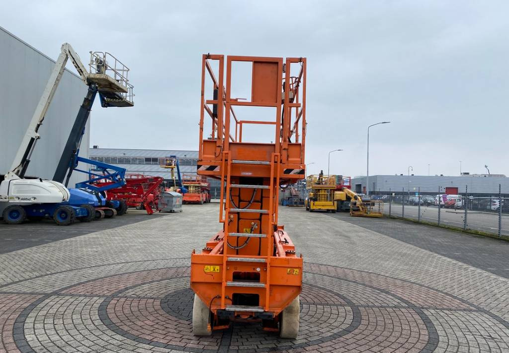 مرفاع مقصي JLG 153-12 Liftlux Electric Scissor Work Lift 1730cm: صورة 13