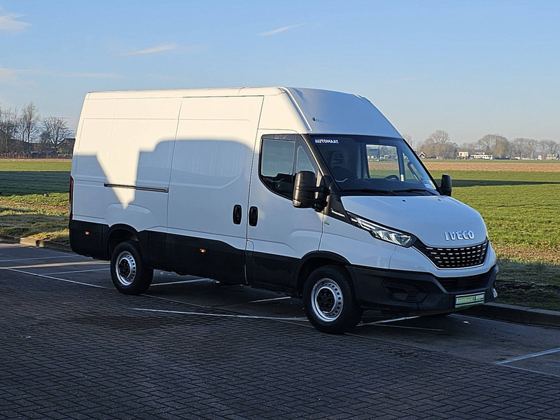 فان Iveco Daily 35S18 L2H2 3.0Ltr LED Autm: صورة 6