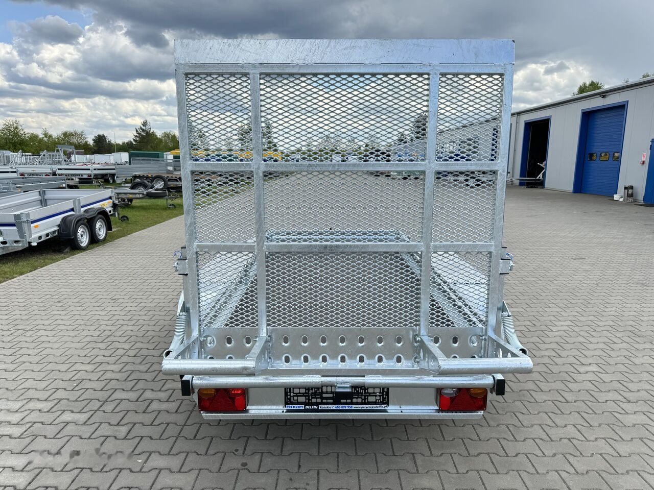 مقطورة لنقل المعدات للبيع  Wiola B2730 - DMC 2700kg / 292x142 cm / przyczepa pod koparkę: صورة 13