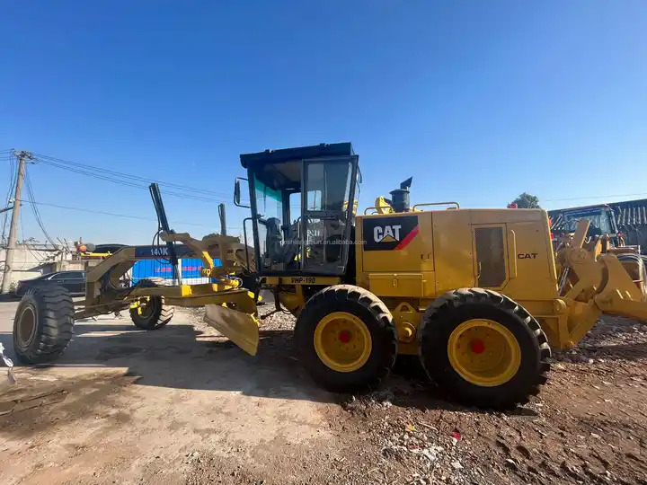 ماكينة تسوية Cat 140k Used Grader 100% Original In Good Condition Caterpillar 140k 140h 140g Road Construction Machine in low price on sale: صورة 6