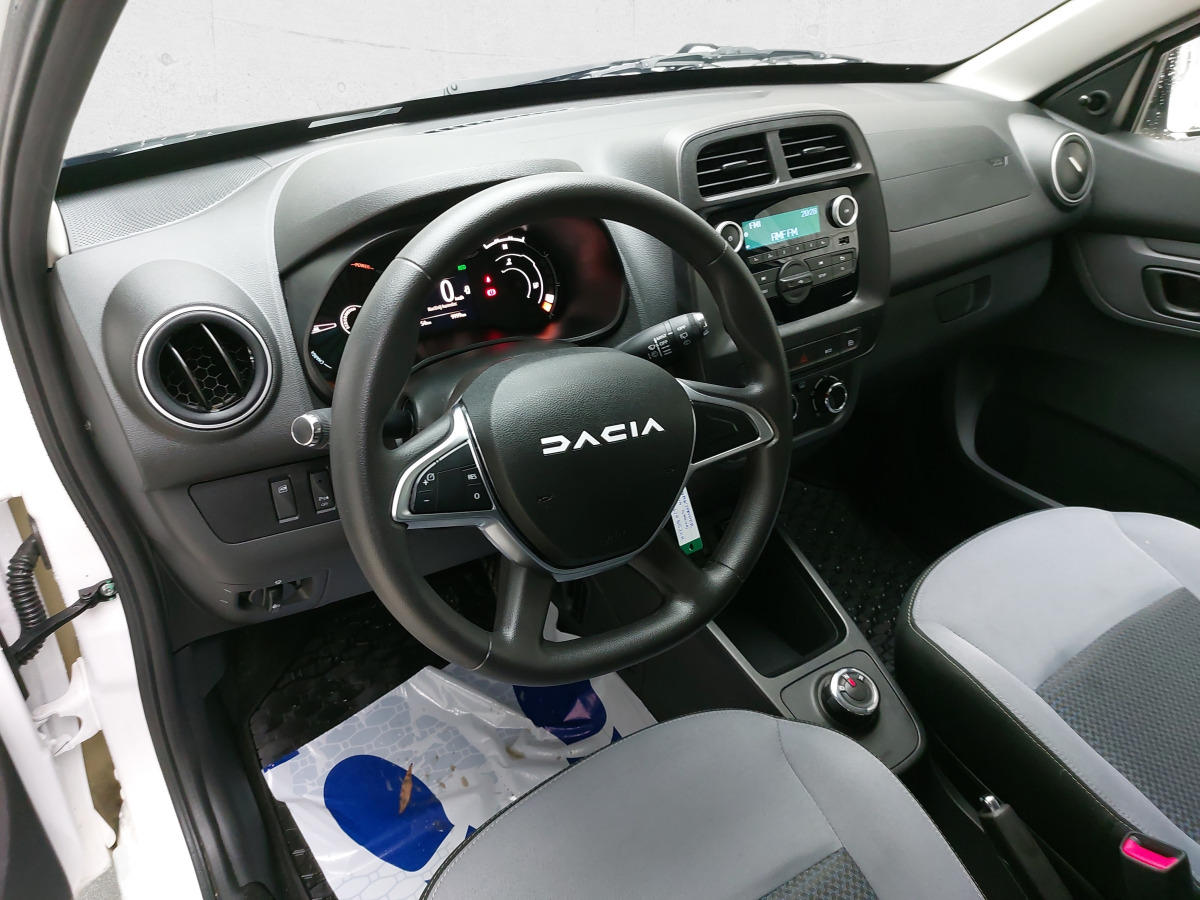 سيارة DACIA SPRING HATCHBACK: صورة 10