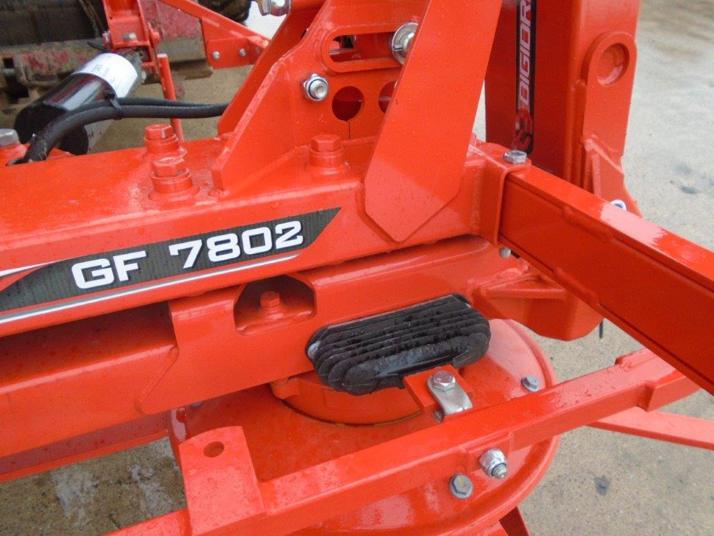 نشارة الدريس/ شوكة جرف للبيع  Kuhn GF 7802: صورة 6