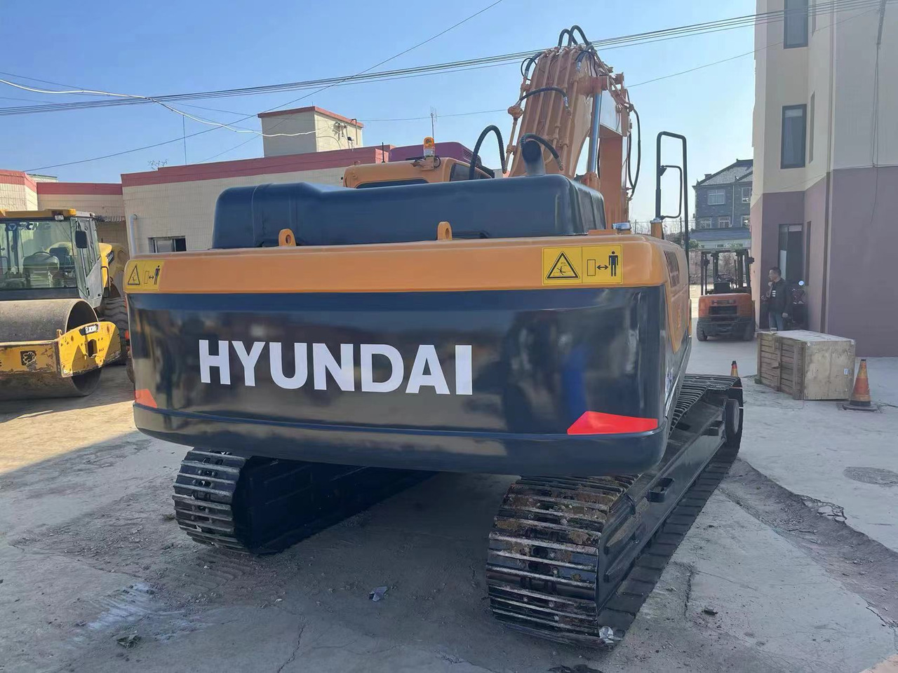 حفار زاحف Hyundai R305LC-9T: صورة 8