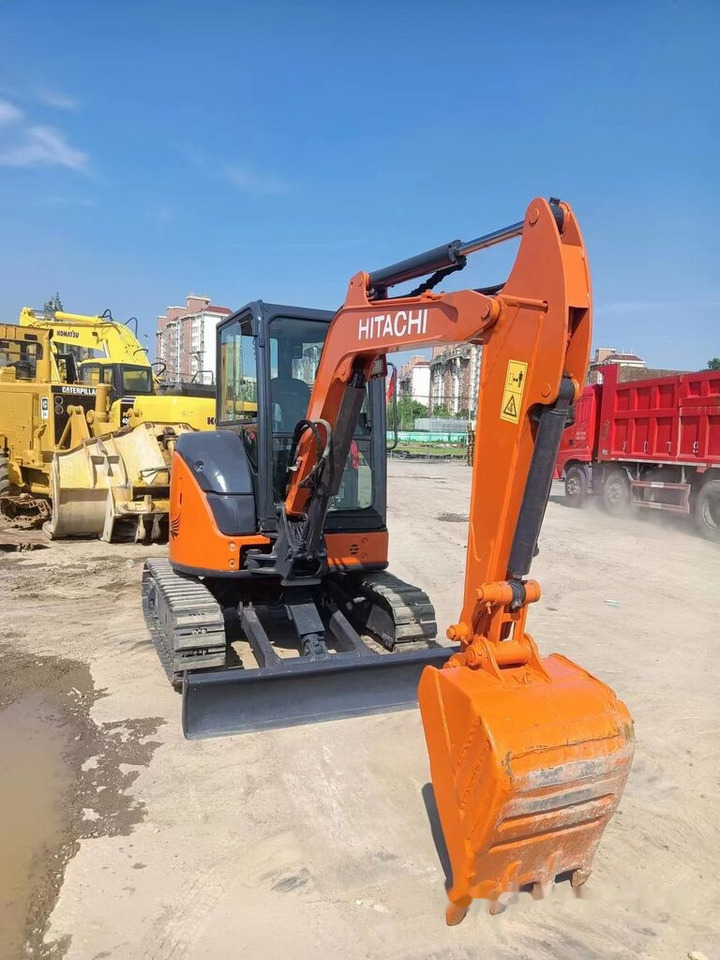 حفار صغير Hitachi ZX35U-5A: صورة 6