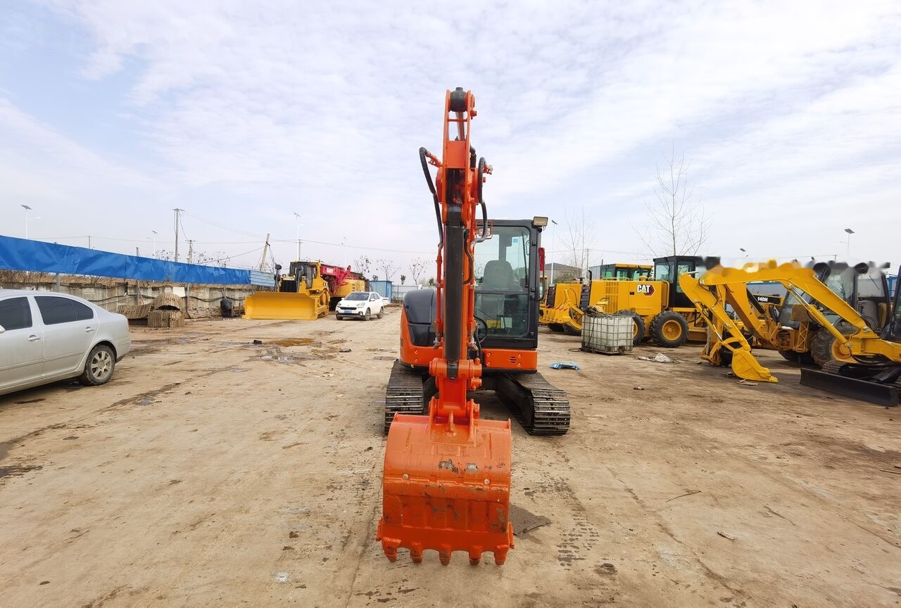 حفار صغير Hitachi ZX55: صورة 7