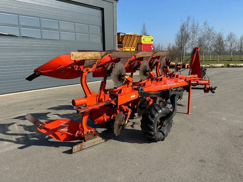 محراث Kuhn Vari Master 151: صورة 6