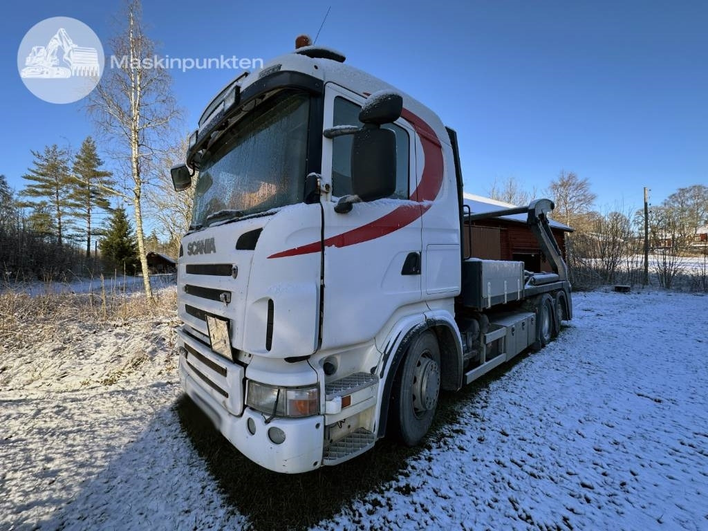 شاحنة لودر انزلاقي Scania R 420 LB: صورة 9