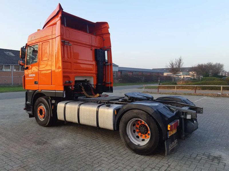 مقطورة السحب DAF XF 105 460 Spacecab Manual: صورة 7