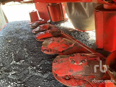 جزازة العشب KUHN GMD3125F-FF 3000 mm: صورة 19