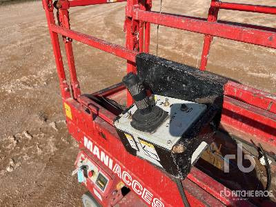 مرفاع مفصلي MANITOU 78XE Electric Nacelle Ciseaux: صورة 9