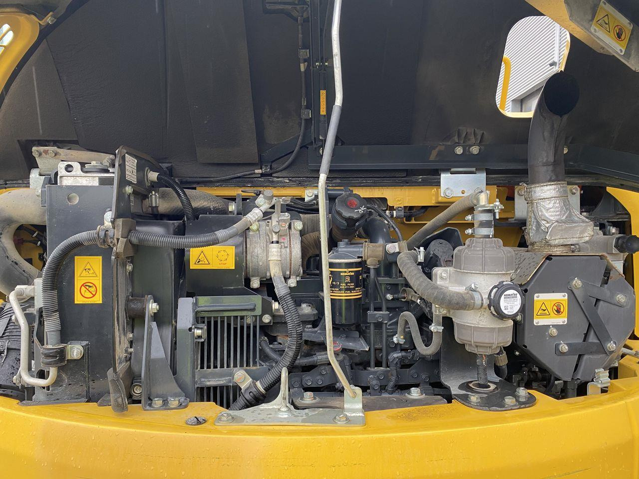 حفار صغير Komatsu PC88MR-10: صورة 8