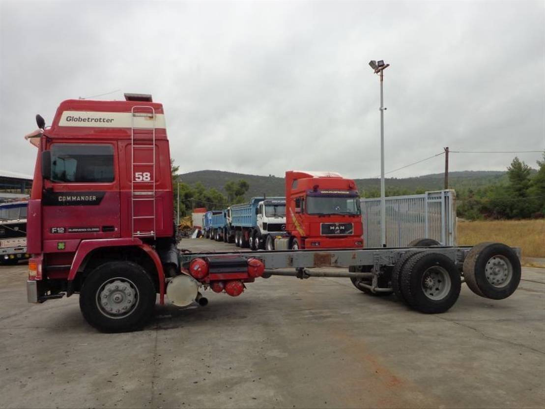 شاحنة بهيكل معدني للمقصورة Volvo F 12.400 VOLVO F12 (6X2) 405Hp -TD123ES: صورة 7