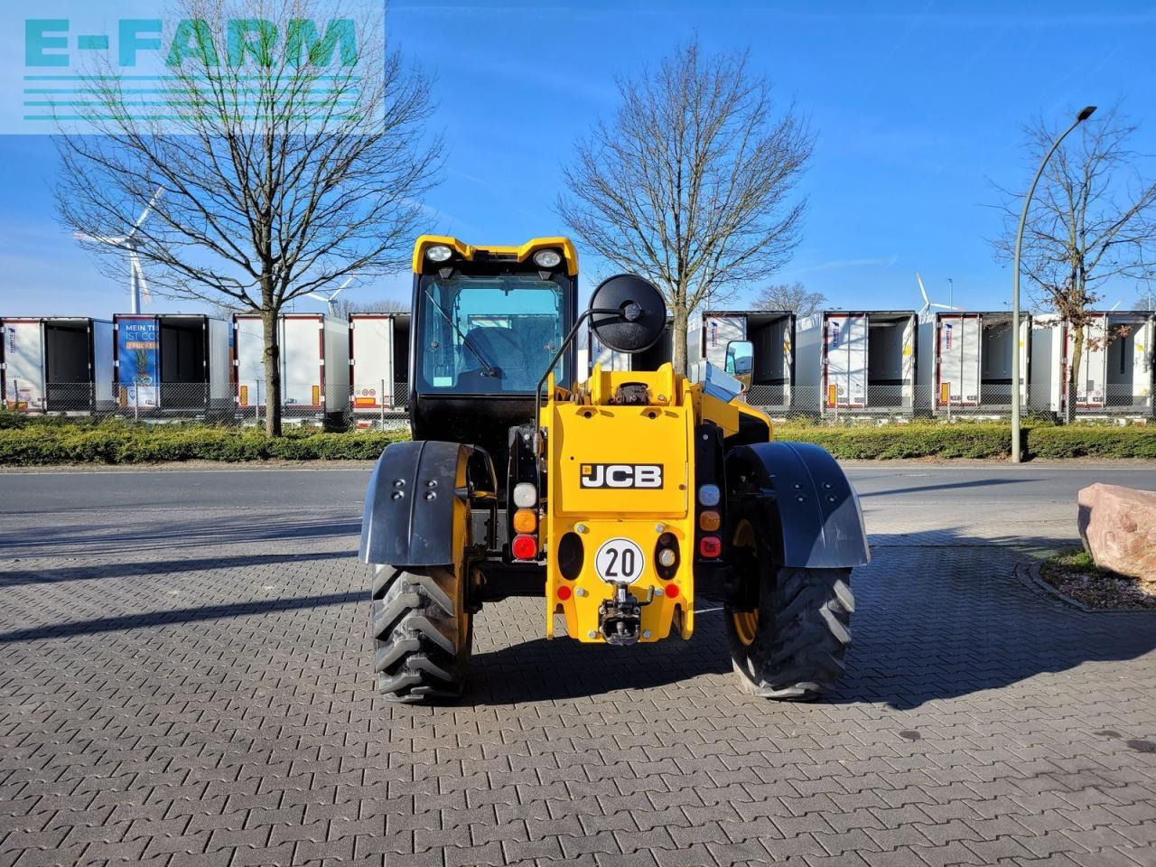 آلة رفع ونقل تلسكوبية JCB 531-70: صورة 6