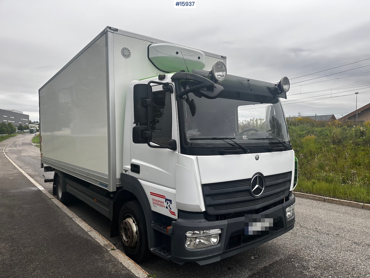 شاحنة صندوقية Mercedes Atego: صورة 7