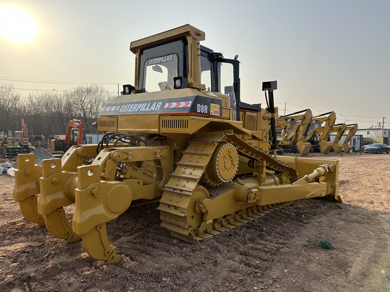 بلدوزر CATERPILLAR D8R: صورة 6