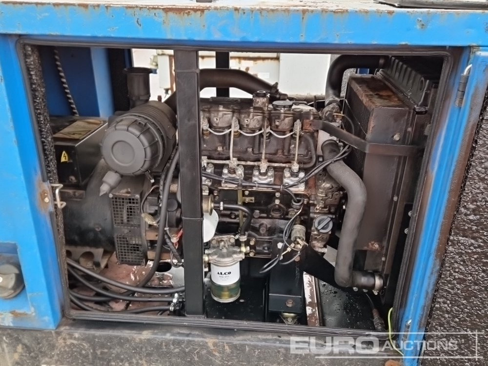 مجموعة المولد 16kVA Generator, 4 Cylinder Engine: صورة 16