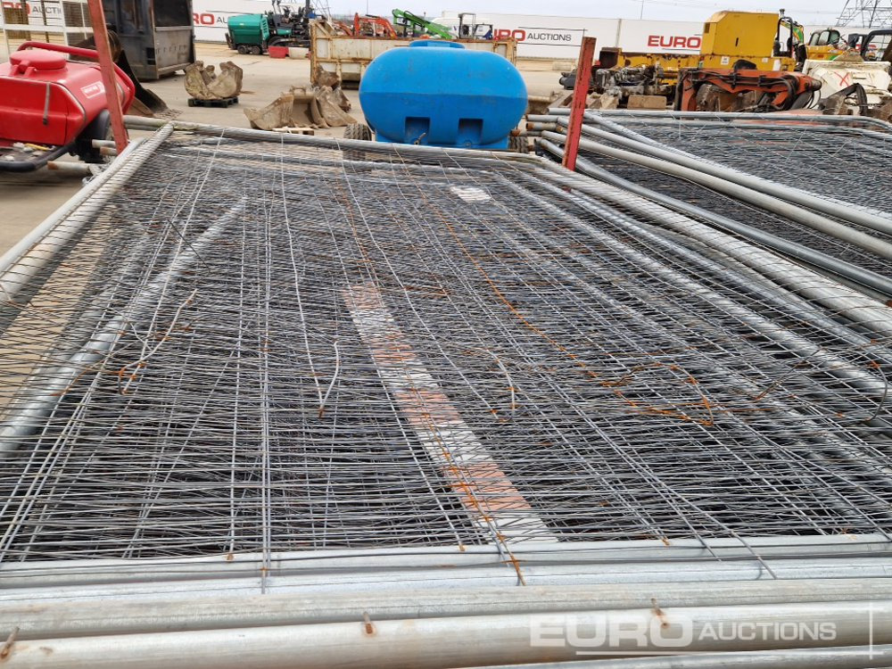 معدات الانشاءات Stillage of Heras Fencing (2 of): صورة 20